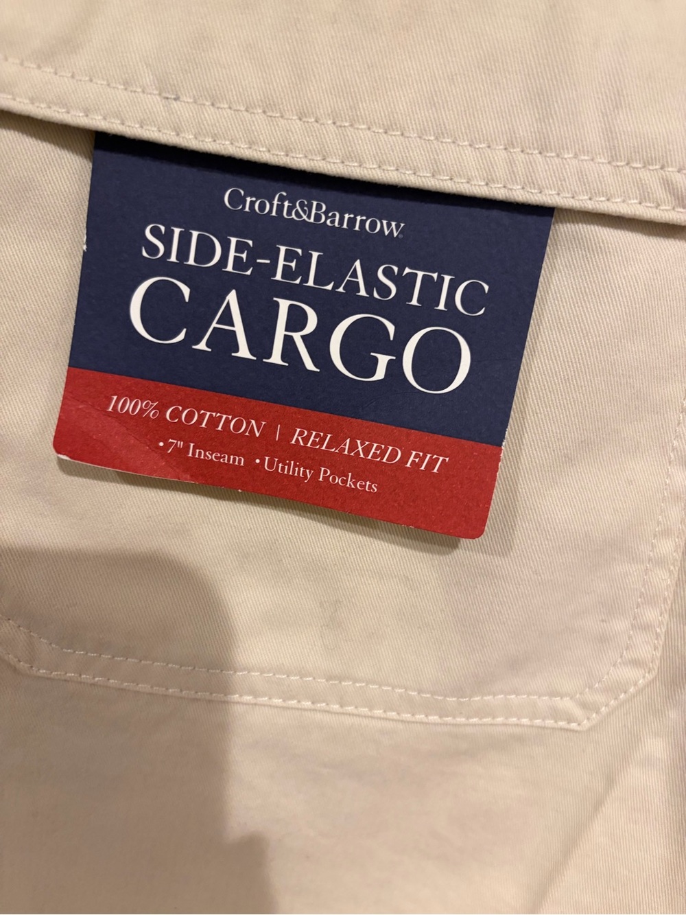 NWT croft & barrow Men's Light Beige Cargo Shorts with Utility Pockets